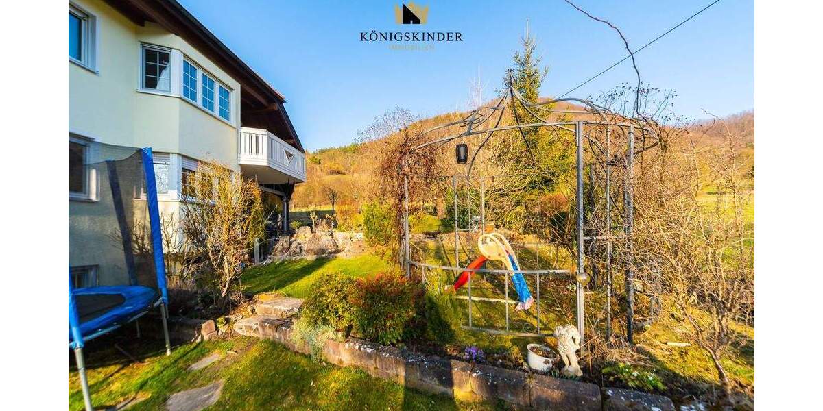 Mehrfamilienhaus, Wohnhaus Deggingen - 8 Zimmer, 260 m&sup2;, 849.000&euro; | Angebot:25733936