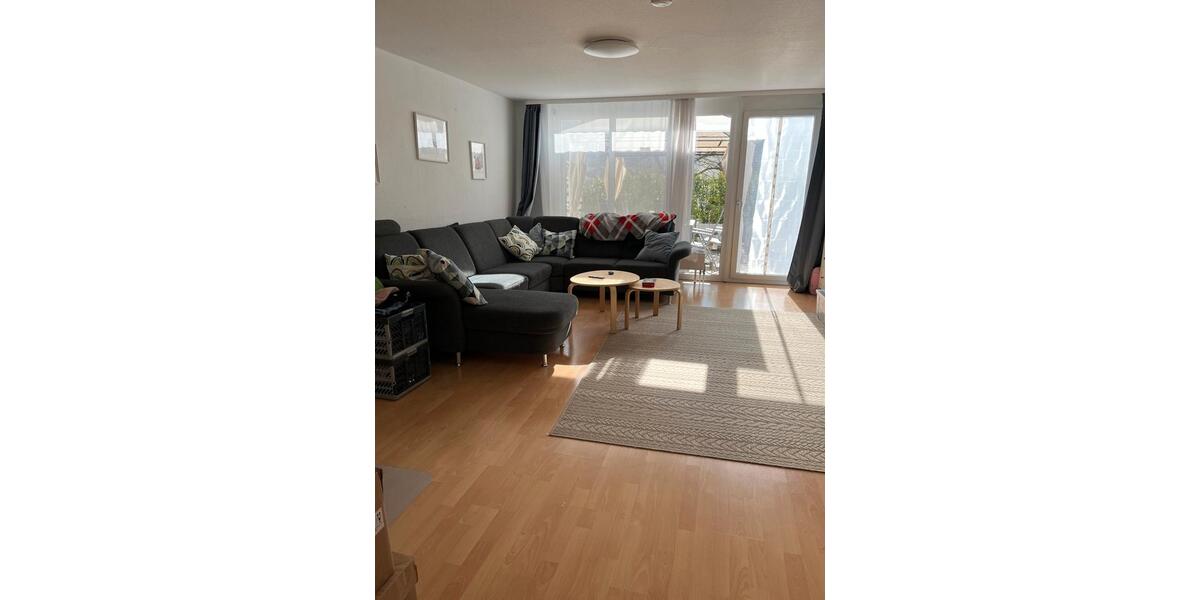 Erdgeschoßwohnung Plochingen - 4.5 Zimmer, 124 m&sup2;, 1.312&euro; | Angebot:25571939