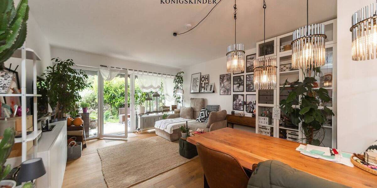 Mehrfamilienhaus, Wohnhaus Esslingen am Neckar Sulzgries - 6 Zimmer, 148 m&sup2;, 650.000&euro; | Angebot:26833715