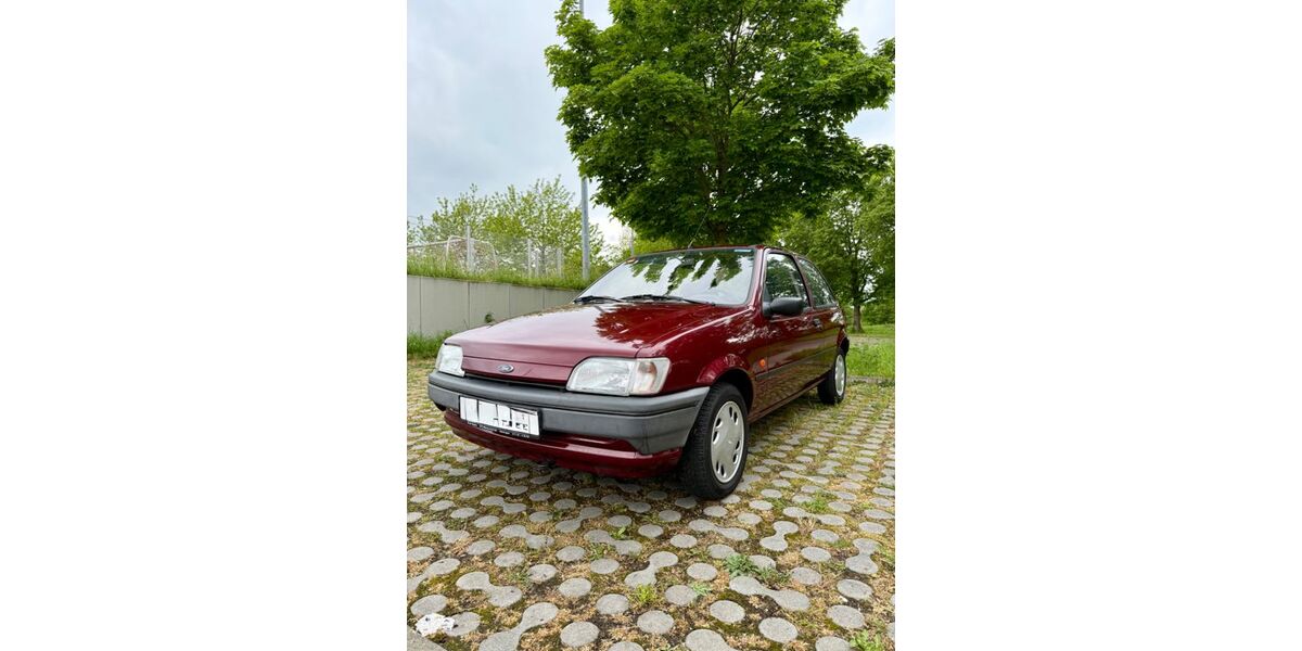Ford Fiesta 72.000 km 3.450 &euro; Heiningen 73092