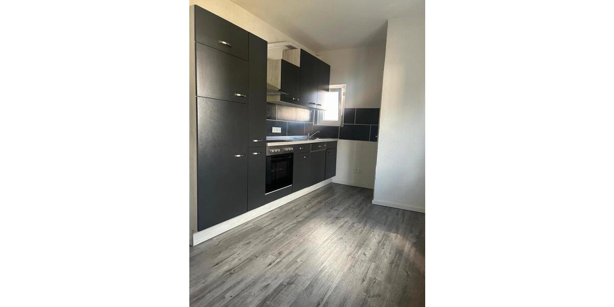 Etagenwohnung Göppingen Bruckwasen - 3 Zimmer, 75 m&sup2;, 1.000&euro; | Angebot:25993648