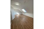 Dachgeschoßwohnung Grabenstetten - 2 Zimmer, 90 m&sup2;, 700&euro; | Angebot:25507808