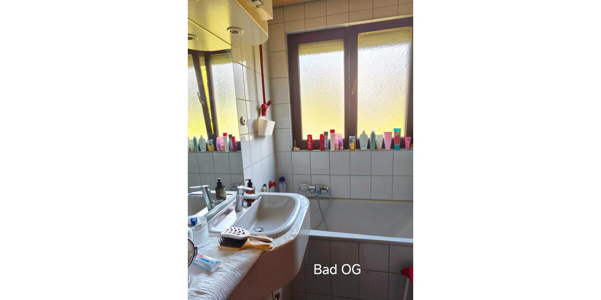 Mehrfamilienhaus, Wohnhaus Esslingen am Neckar Hegensberg - 11 Zimmer, 246 m&sup2;, 699.000&euro; | Angebot:27088353