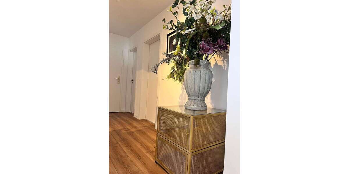 Etagenwohnung Göppingen - 4 Zimmer, 82 m&sup2;, 1.200&euro; | Angebot:26007964