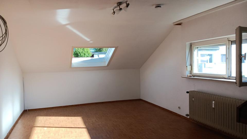 Mehrfamilienhaus, Wohnhaus Salach - 9 Zimmer, 212 m&sup2;, 529.000&euro; | Angebot:24951823