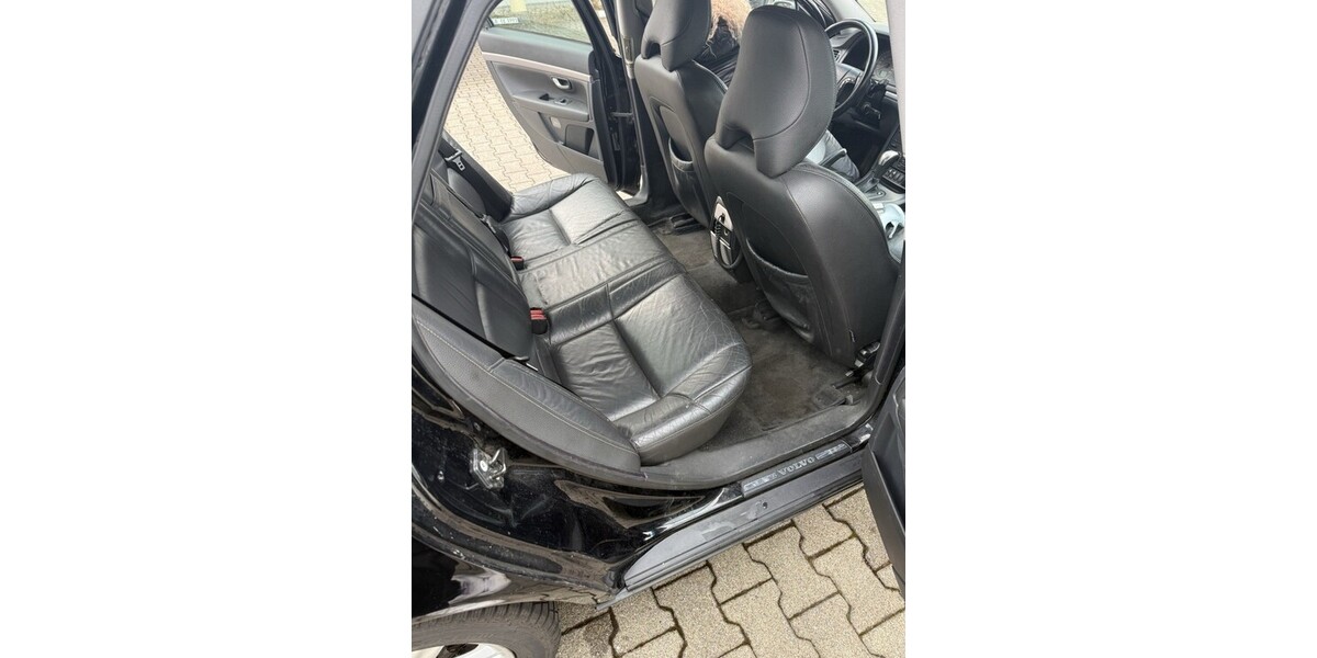 Volvo S80 399.000 km 1.800 &euro; Waiblingen 71332