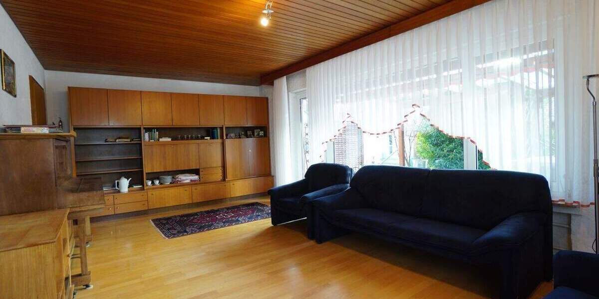 Einfamilienhaus Dettingen an der Erms - 7 Zimmer, 157 m&sup2;, 580.000&euro; | Angebot:25697065