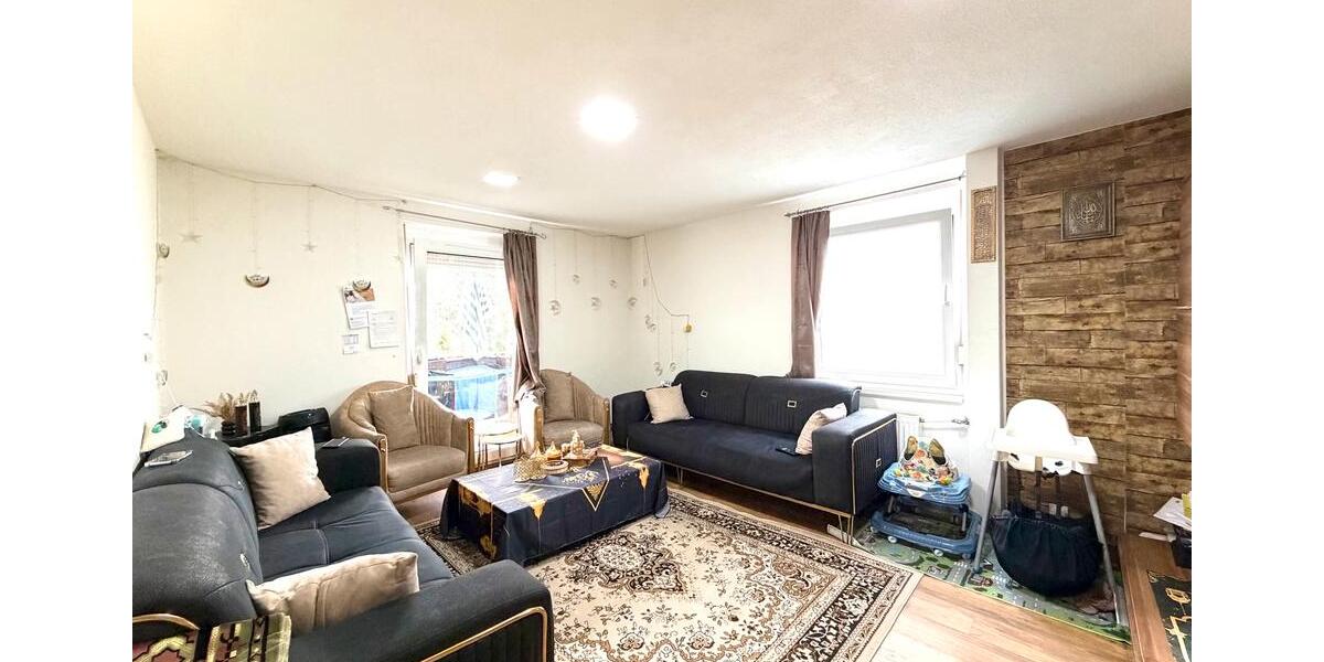 Etagenwohnung Esslingen am Neckar Brühl - 3 Zimmer, 78 m&sup2;, 268.000&euro; | Angebot:25436259