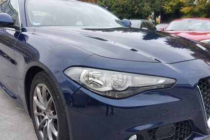 Alfa Romeo Giulia 203.495 km 11.500 &euro; Fellbach 70736