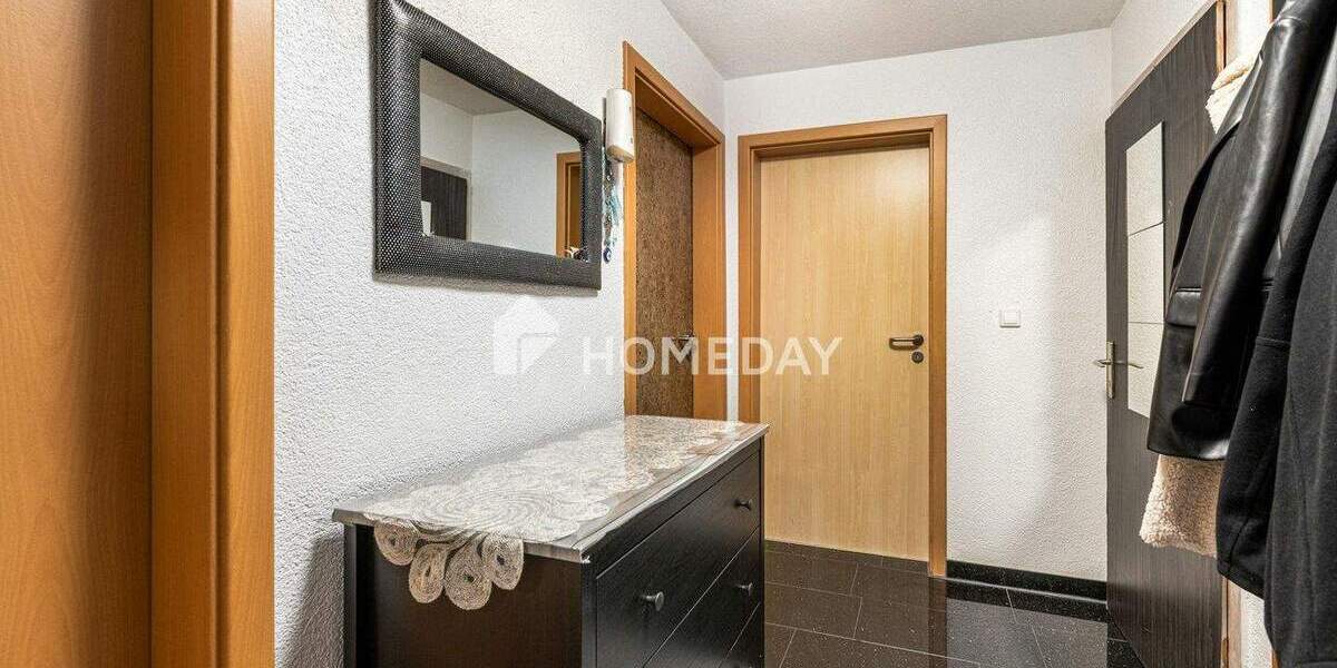 Mehrfamilienhaus, Wohnhaus Köngen - 6 Zimmer, 106 m&sup2;, 415.000&euro; | Angebot:25702482