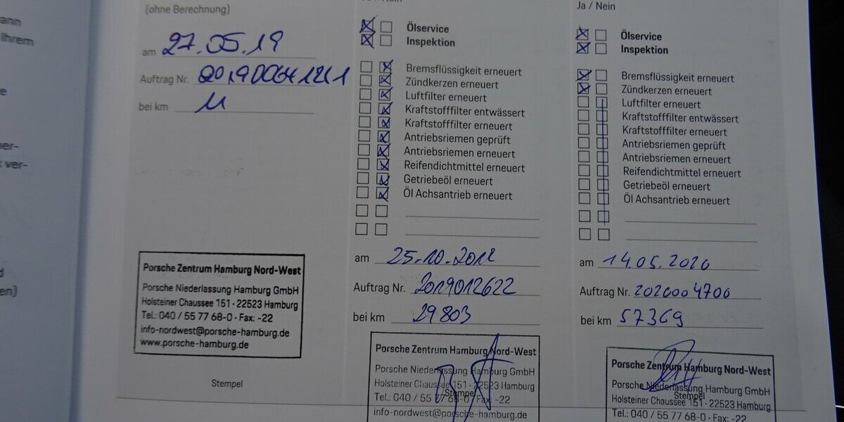 Porsche Panamera GTS Sport Turismo*Keramik,21´´Alu,Standh 148.000 km 63.850 &euro; Schorndorf 73614