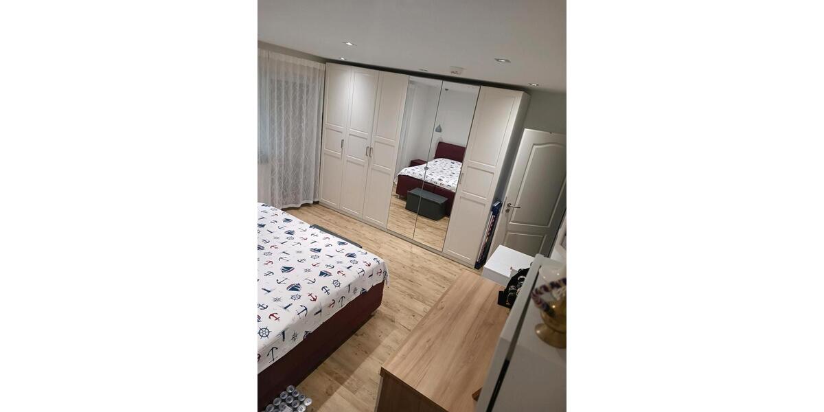 Etagenwohnung Göppingen Faurndau - 4 Zimmer, 100 m&sup2;, 1.300&euro; | Angebot:26023528