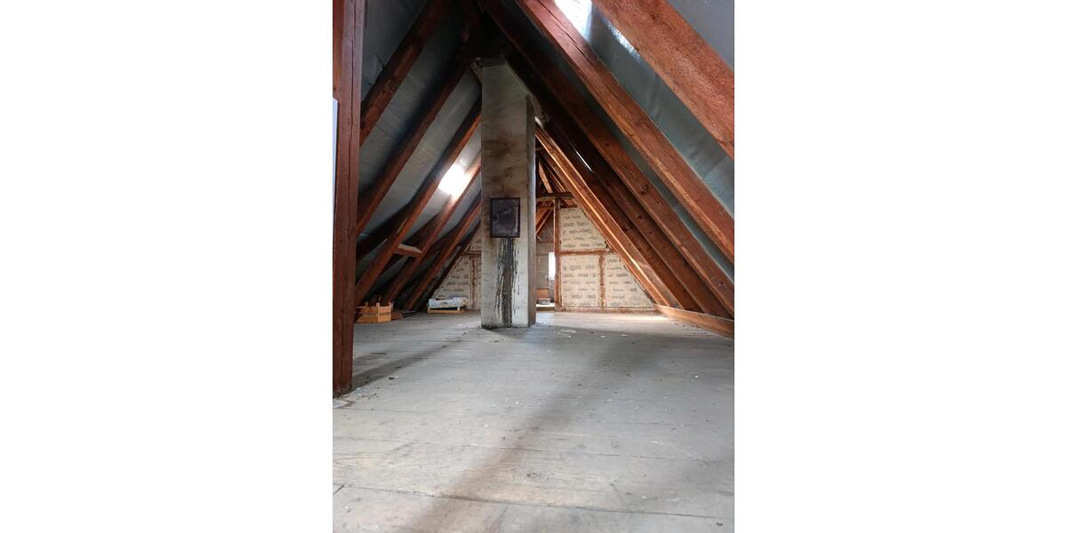 Mehrfamilienhaus, Wohnhaus Grafenberg - 8 Zimmer, 150 m&sup2;, 425.000&euro; | Angebot:25964675