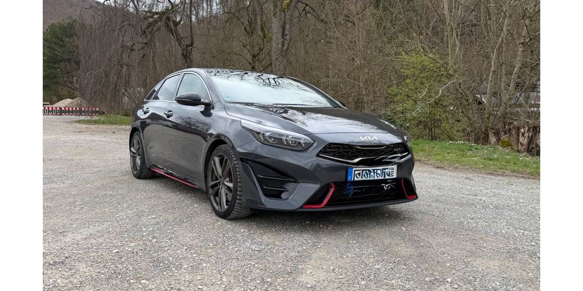 Kia pro ceed / ProCeed 46.950 km 24.990 &euro; Bad Urach 72574