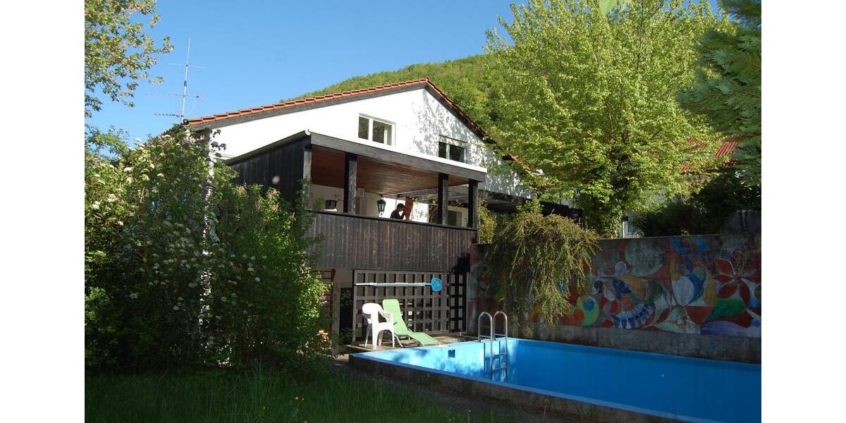 Einfamilienhaus Bad Ditzenbach - 10 Zimmer, 280 m&sup2;, 730.000&euro; | Angebot:25305380