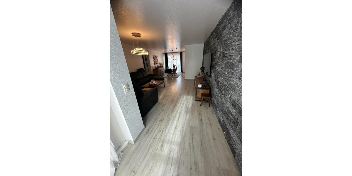 Erdgeschoßwohnung Esslingen am Neckar Pliensauvorstadt - 3 Zimmer, 82 m&sup2;, 350.000&euro; | Angebot:25169922