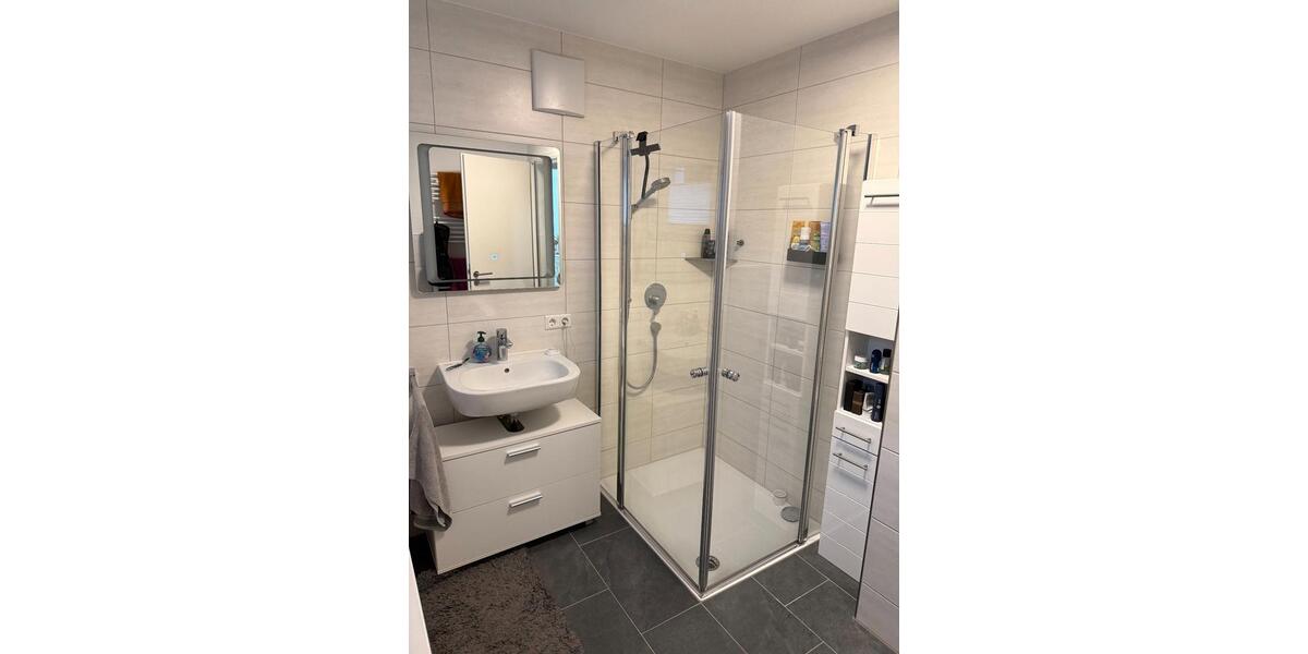 Erdgeschoßwohnung Weinstadt - 3 Zimmer, 119 m&sup2;, 1.601&euro; | Angebot:26004773