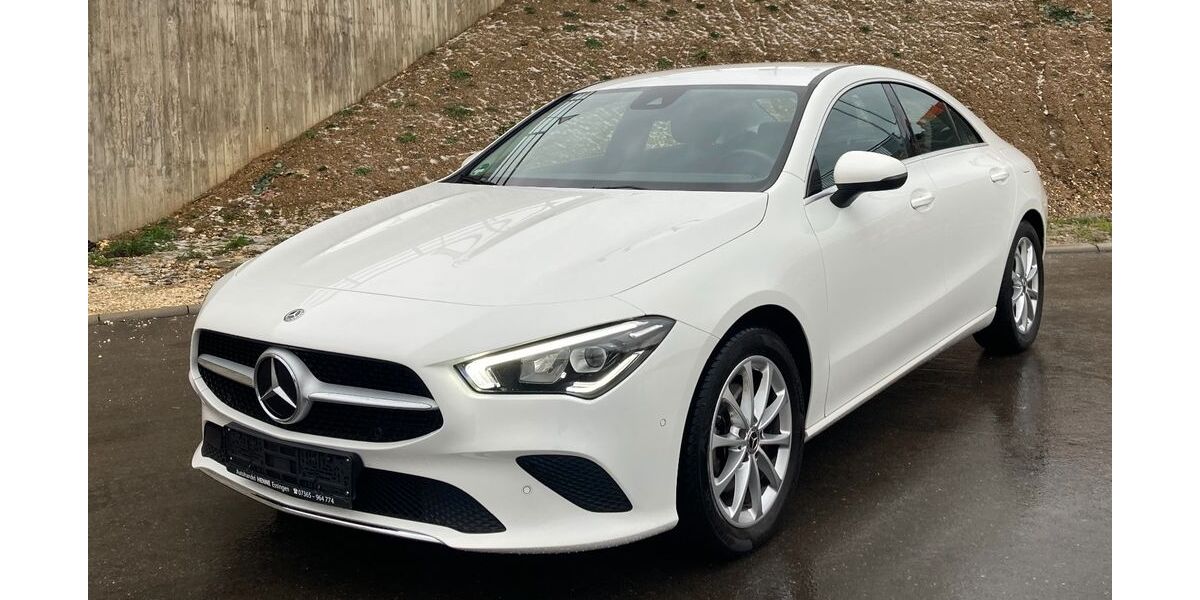 Mercedes-Benz CLA 200 76.000 km 28.000 &euro; Essingen­­­ 73457