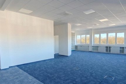 Gewerbeobjekt Urbach - 2.343&euro; | Angebot:25423729