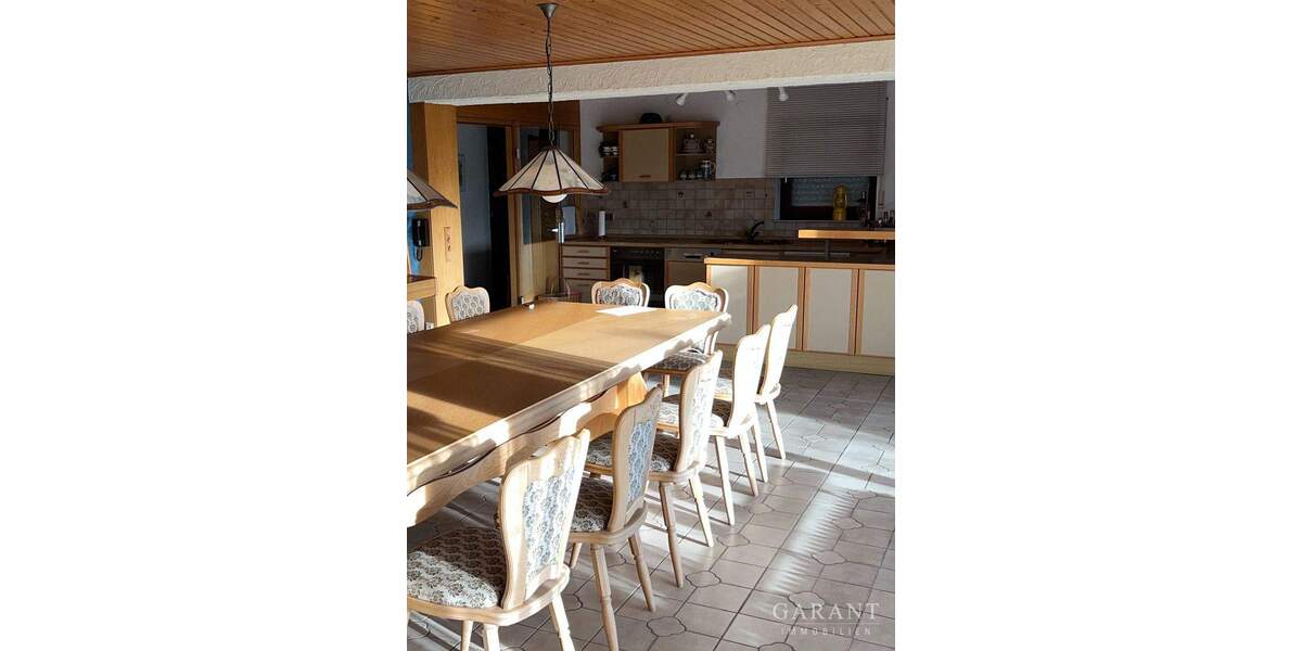 Einfamilienhaus Ostfildern Scharnhausen - 8 Zimmer, 294 m&sup2;, 898.000&euro; | Angebot:25707671