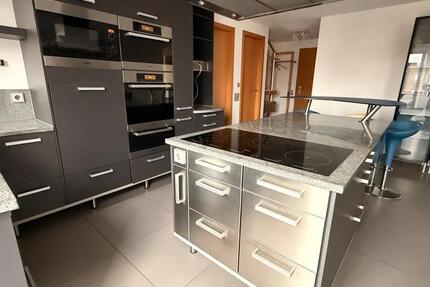 Wohnung Fellbach - 3.5 Zimmer, 135 m&sup2;, 1.880&euro; | Angebot:27606488