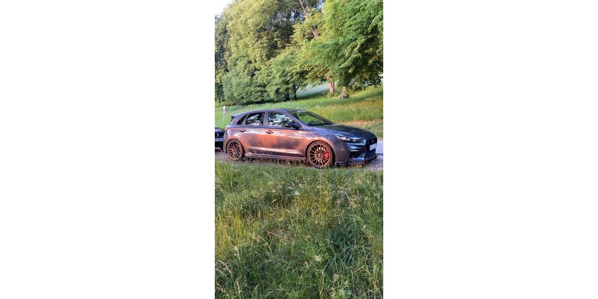 Hyundai i30 136.000 km 17.900 &euro; Kirchheim unter Teck 73230