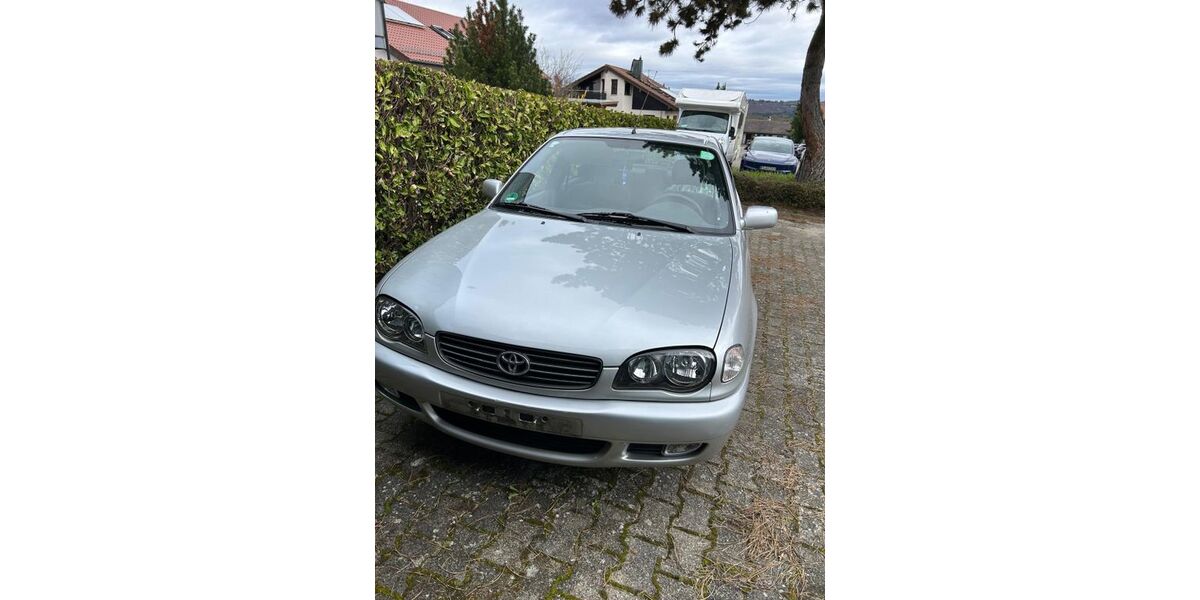 Toyota Corolla 92.200 km 3.490 &euro; Baltmannsweiler 73666