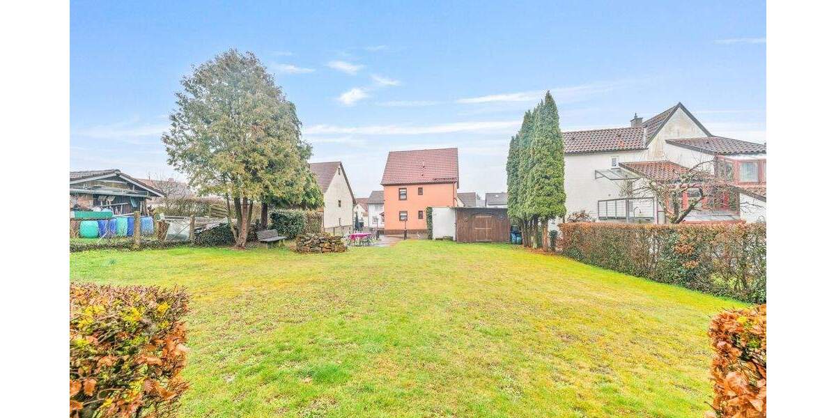 Mehrfamilienhaus, Wohnhaus Rechberghausen - 7 Zimmer, 151 m&sup2;, 550.000&euro; | Angebot:25796267