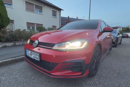 VW Golf 91.400 km 17.700 &euro; Esslingen 73732