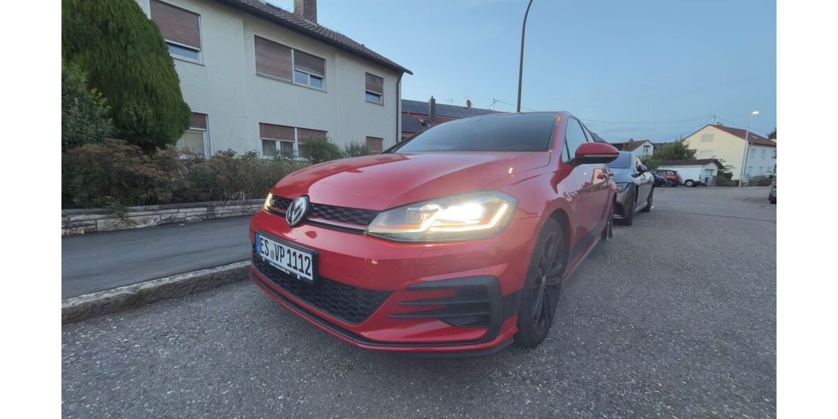 VW Golf 91.400 km 17.700 &euro; Esslingen 73732