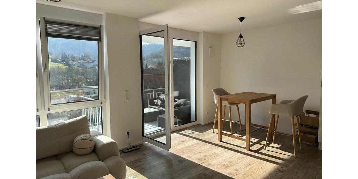 Etagenwohnung Deggingen - 3 Zimmer, 72 m&sup2;, 920&euro; | Angebot:25943171