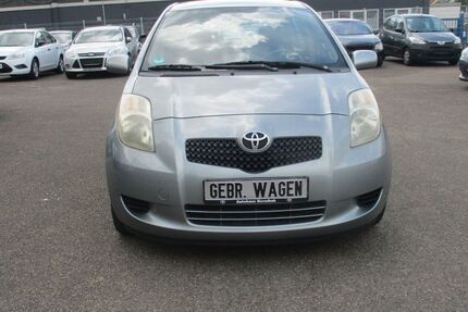 Toyota Yaris 193.921 km 3.290 &euro; Schwäbisch Gmünd 73525