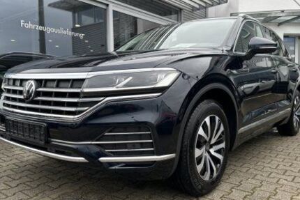 VW Touareg 124.578 km 36.940 &euro; Wendlingen am Neckar 73240