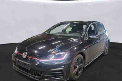 VW Golf 48.732 km 21.690 &euro; Wendlingen am Neckar 73240