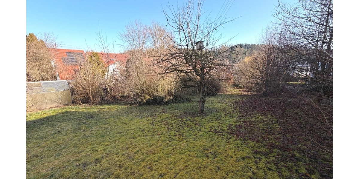 Ihr Projekt mit Zukunft: Zweifamilienhaus auf 648 m² Grundstück in Albershausen - Zweifamilienhaus Albershausen | Angebot:25920441