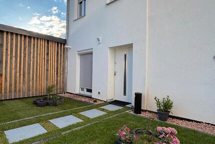 Wohnung Ohmden - 2 Zimmer, 57 m&sup2;, 900&euro; | Angebot:27616393