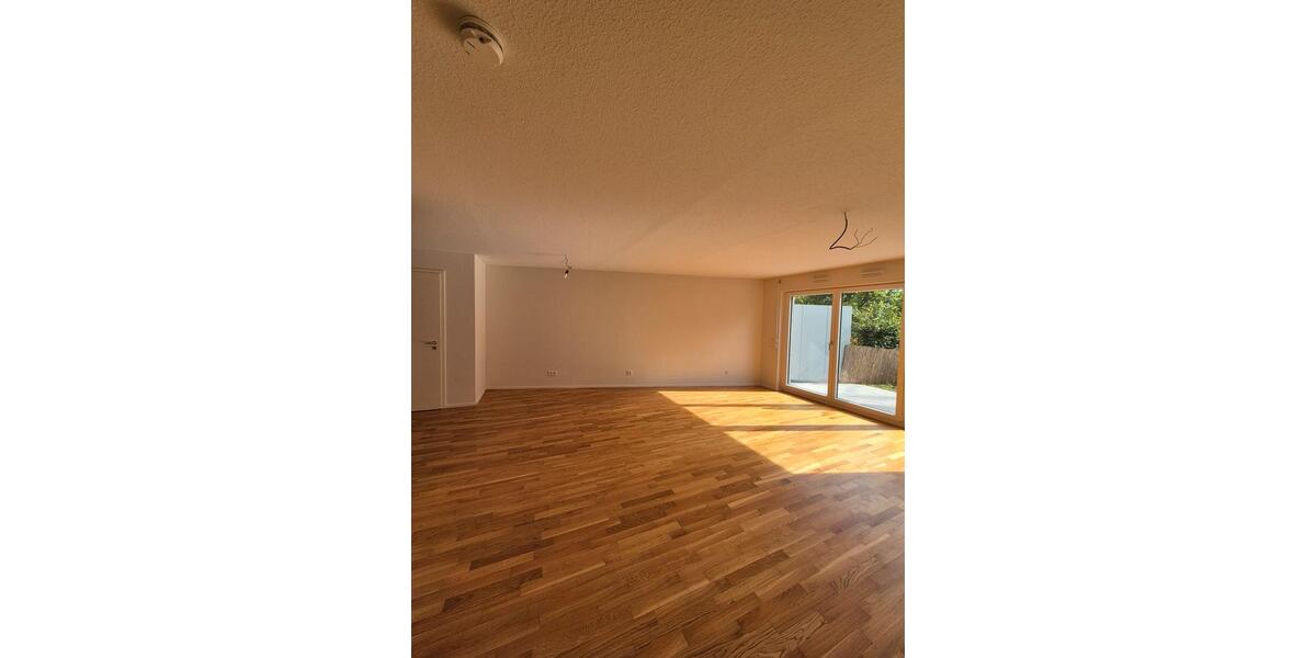 Etagenwohnung Reichenbach an der Fils - 2 Zimmer, 74 m&sup2;, 980&euro; | Angebot:25781810