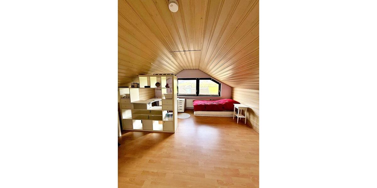 Maisonettenwohnung Waldstetten - 4 Zimmer, 105 m&sup2;, 880&euro; | Angebot:26006800