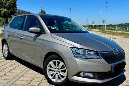 Skoda Fabia 97.801 km 10.500 &euro; Esslingen 73730