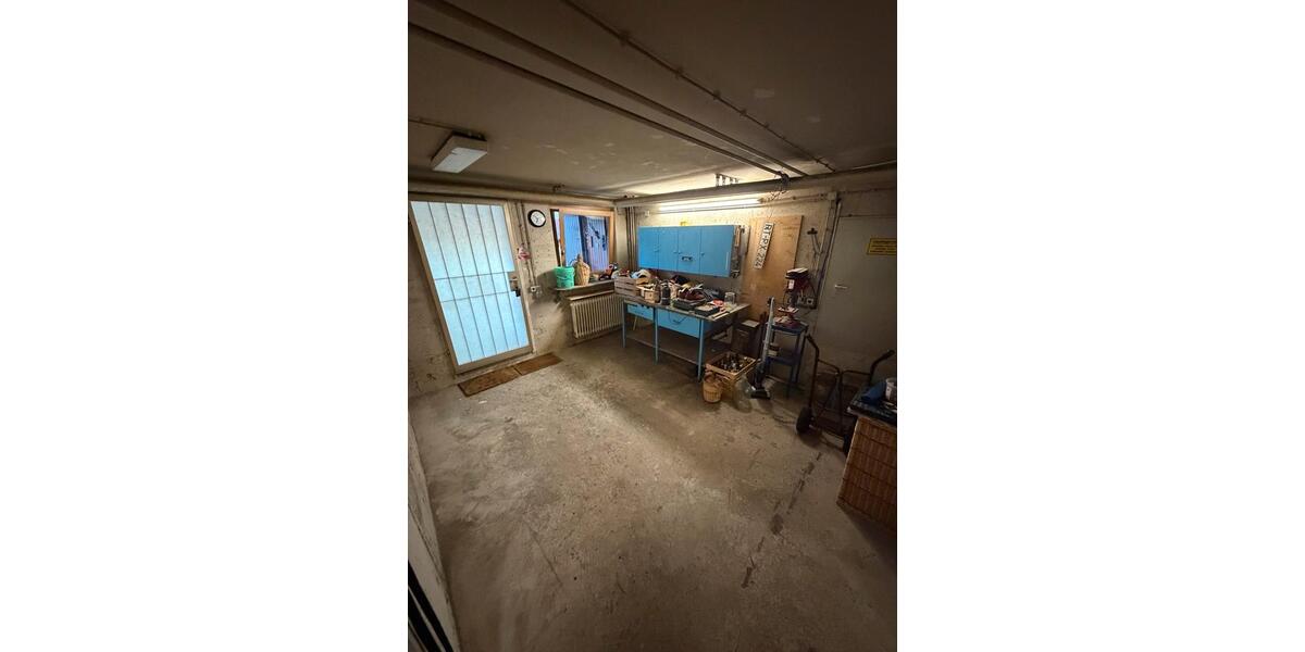 Einfamilienhaus Dettingen an der Erms - 4 Zimmer, 114 m&sup2;, 1.500&euro; | Angebot:27620230