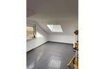 Dachgeschoßwohnung Schwäbisch Gmünd Bargau - 2.5 Zimmer, 90 m&sup2;, 1.200&euro; | Angebot:26039078