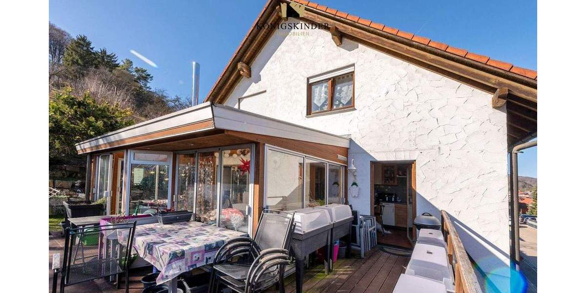 Einfamilienhaus Gruibingen - 8 Zimmer, 223 m&sup2;, 579.000&euro; | Angebot:25680029