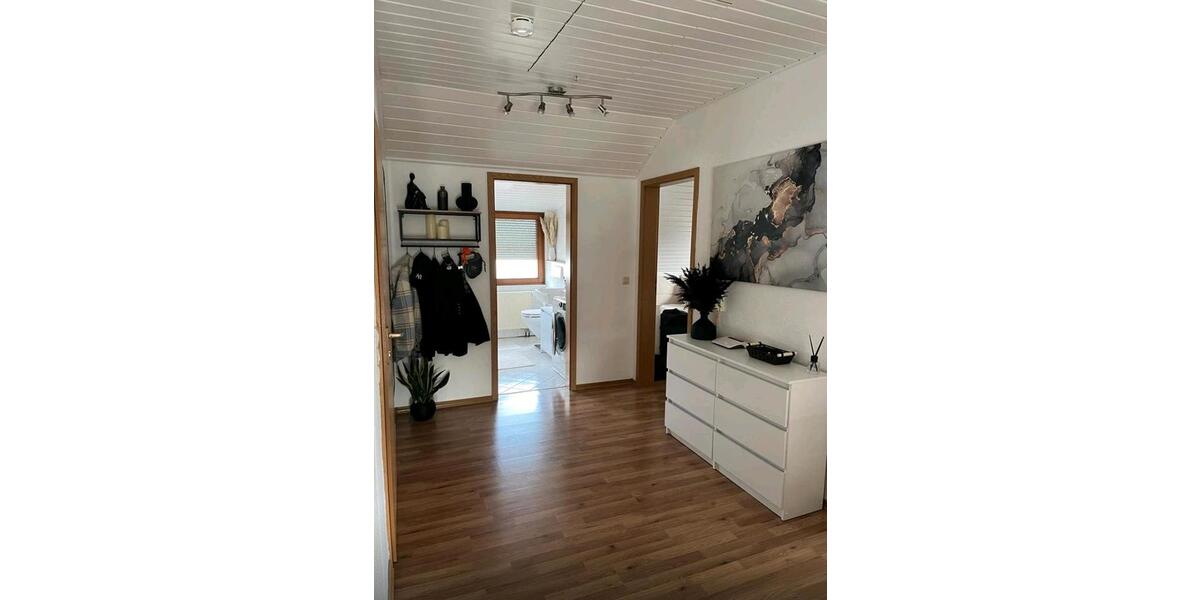 Dachgeschoßwohnung Spraitbach - 2 Zimmer, 58 m&sup2;, 179.000&euro; | Angebot:25791430