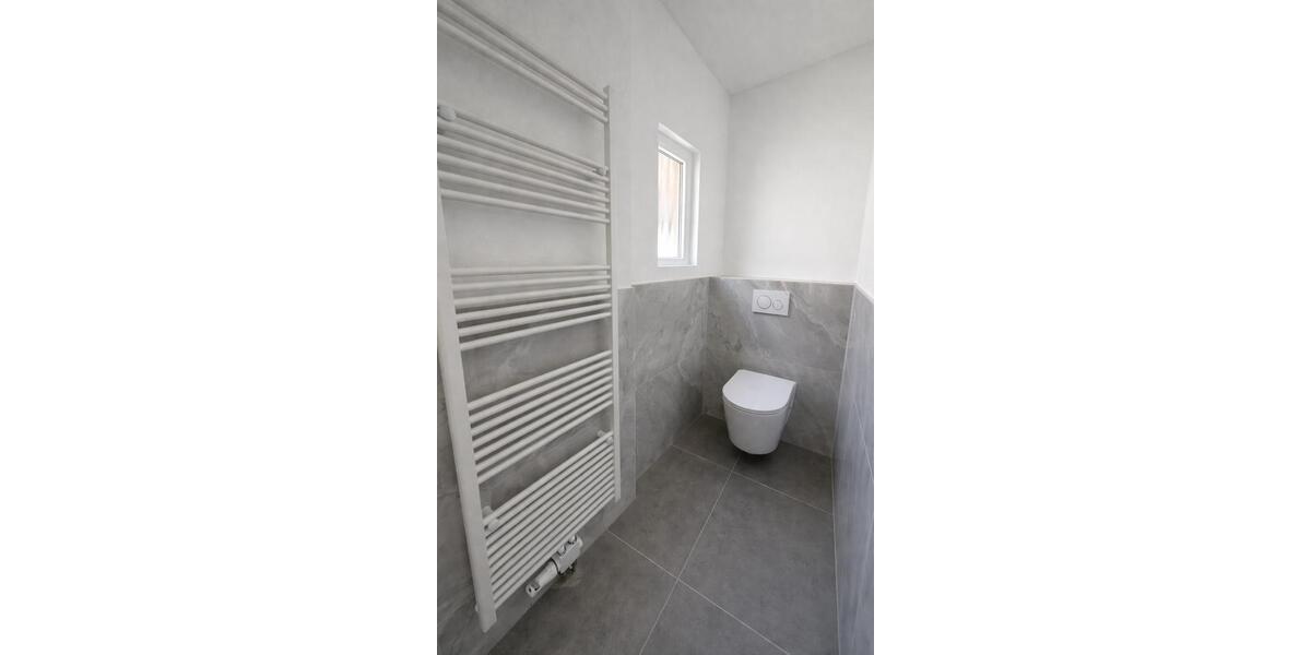 Einfamilienhaus Wiesensteig - 4.5 Zimmer, 102 m&sup2;, 1.100&euro; | Angebot:26348517