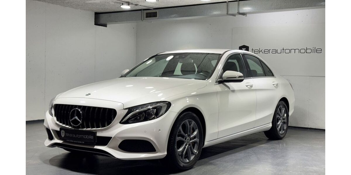 Mercedes-Benz C 250 89.897 km 21.990 &euro; Nürtingen 72622