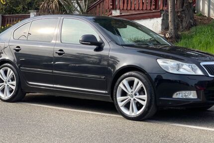 Skoda Octavia 221.000 km 1.900 &euro; Fellbach 70736