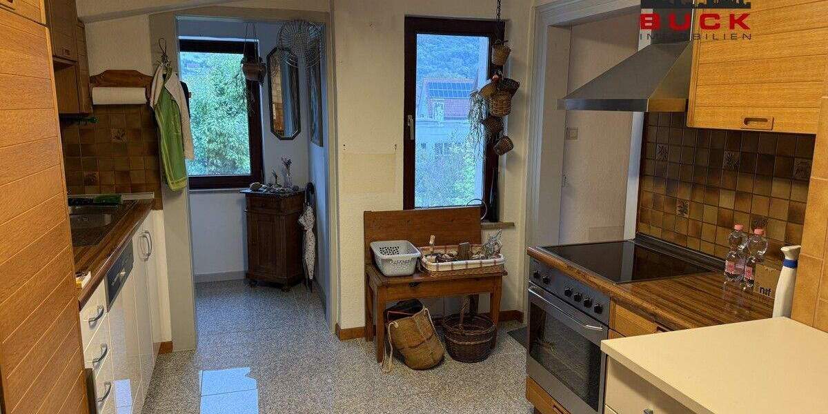Etagenwohnung Kuchen - 6 Zimmer, 158 m&sup2;, 275.000&euro; | Angebot:25744363