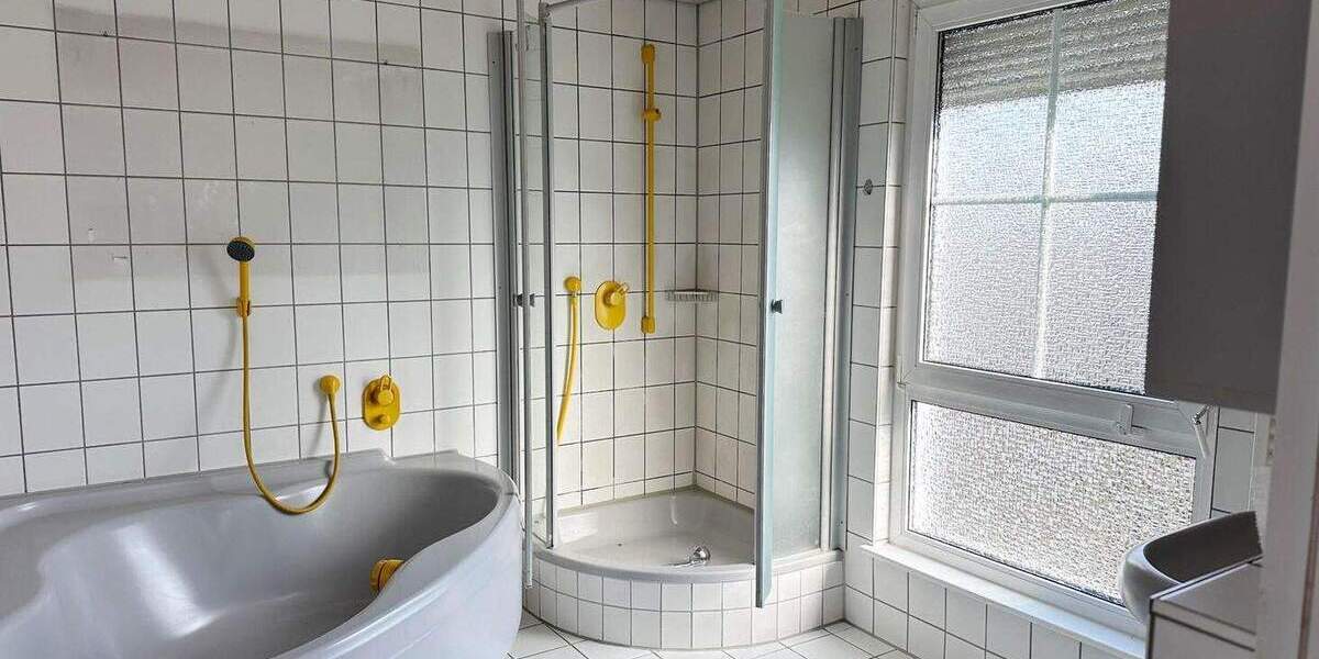 Etagenwohnung Esslingen am Neckar Berkheim - 2 Zimmer, 71 m&sup2;, 289.000&euro; | Angebot:25707785