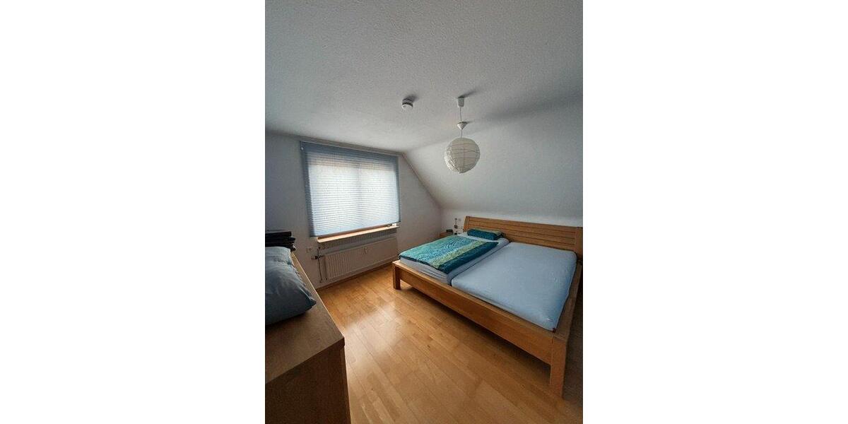 Dachgeschoßwohnung Weinstadt - 3 Zimmer, 114 m&sup2;, 475.000&euro; | Angebot:26678709