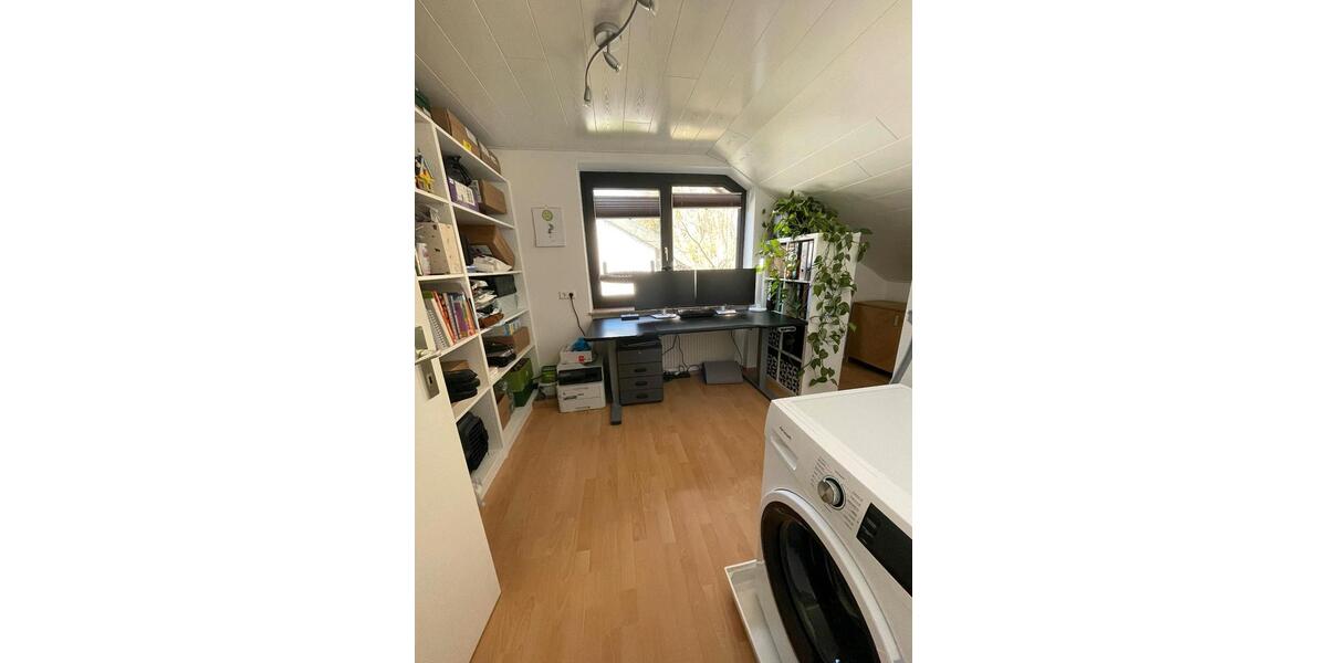 Dachgeschoßwohnung Schwäbisch Gmünd - 3 Zimmer, 65 m&sup2;, 800&euro; | Angebot:25875398